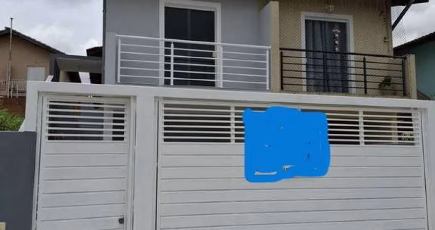 CASA TÉRREA EM COTIA NO JARDIM AGUASSAI 2 QUARTOS 3  GARAGEM