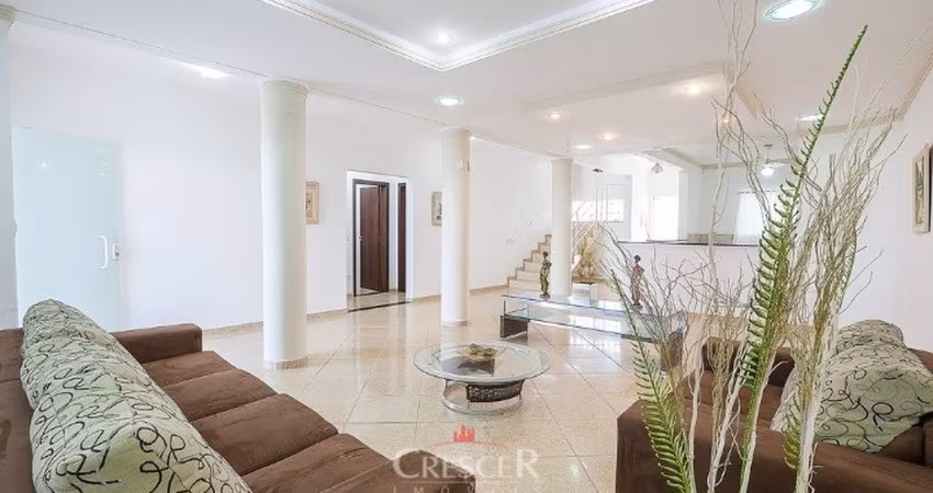 Triplex para venda em Matinhos