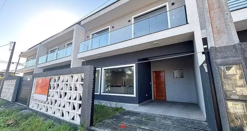 Casa com 3 quartos à venda na Avenida Paranaguá, 3150, Praia Grande, Matinhos