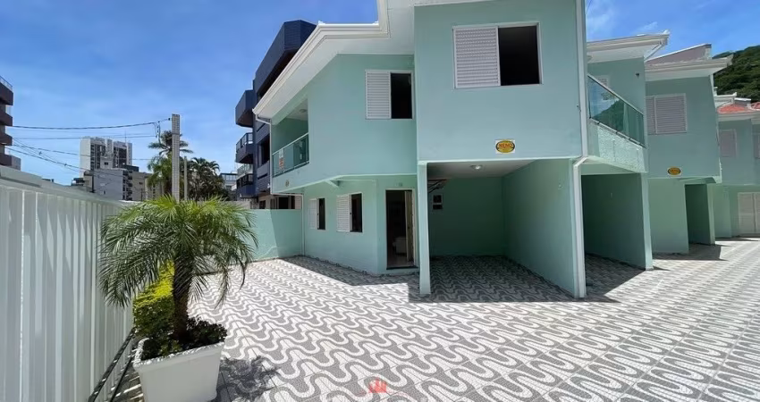 Sobrado para venda com 3 quartos em Caioba