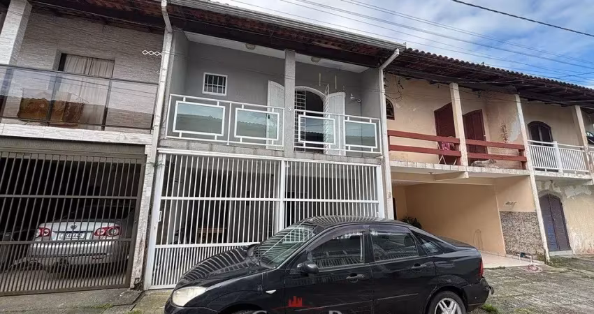 Sobrado para venda com 3 quartos em Matinhos