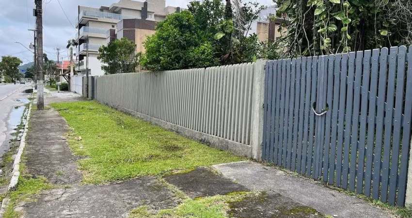 Terreno à venda na Rua Maringá, 654, Caiobá, Matinhos