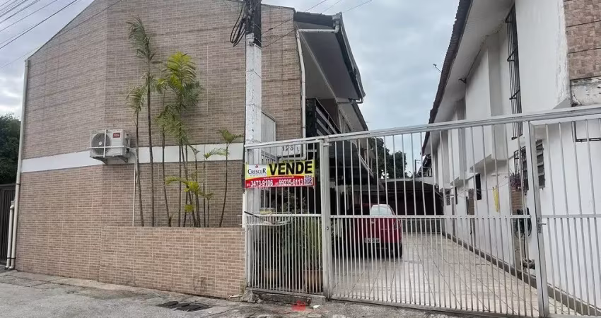 Casa com 3 quartos à venda na Rua Apucarana, 185, Bom Retiro, Matinhos