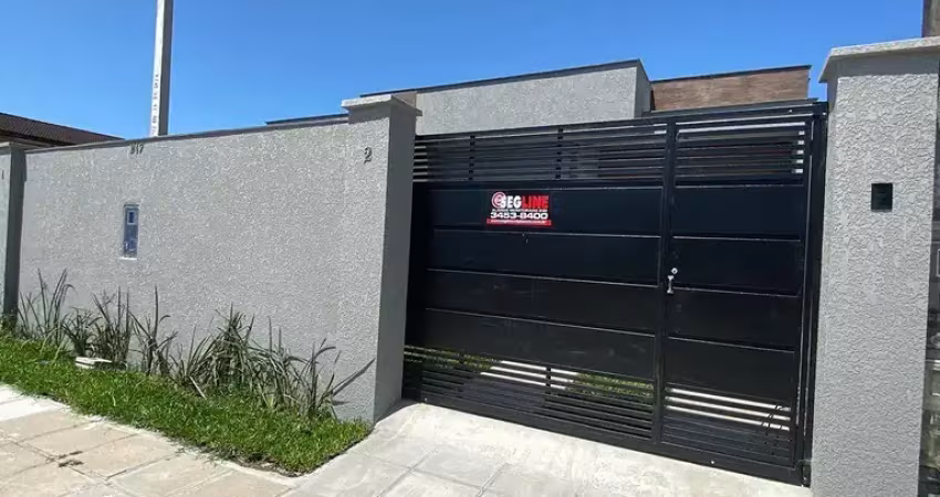 Casa com 3 quartos à venda na Avenida Paranaguá, 217, Perequê, Matinhos