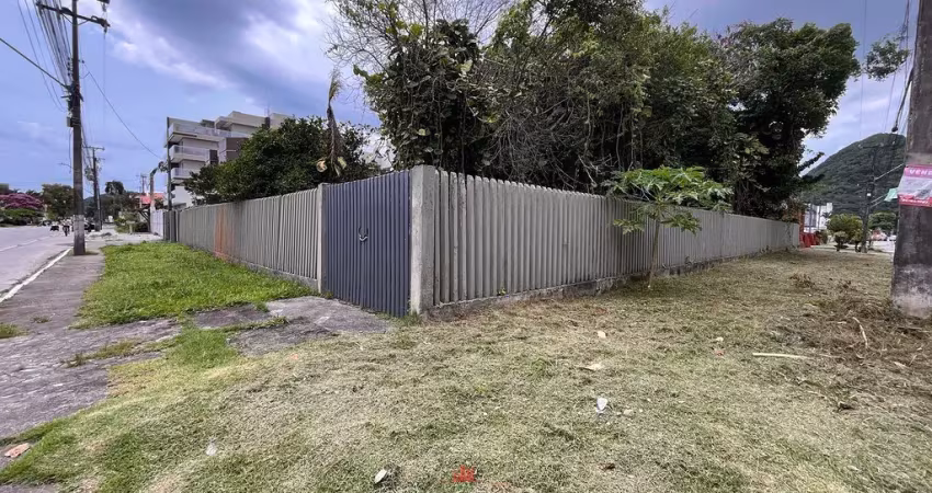 Terreno à venda na Rua Maringá, 654, Caiobá, Matinhos