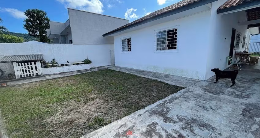 Casa para venda com 3 quartos em Matinhos
