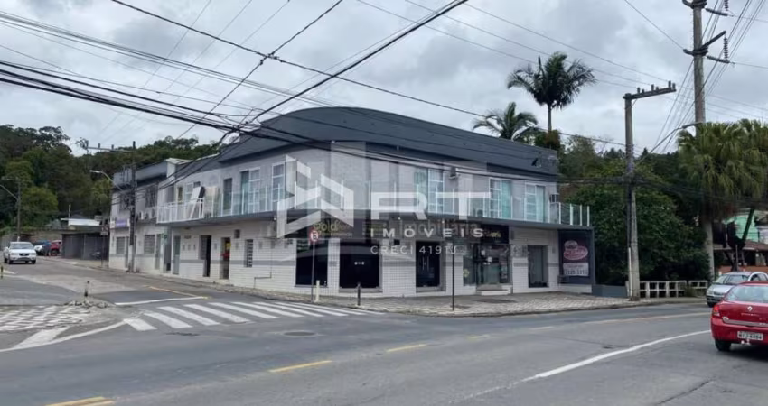 Prédio à venda no Velha, Blumenau 