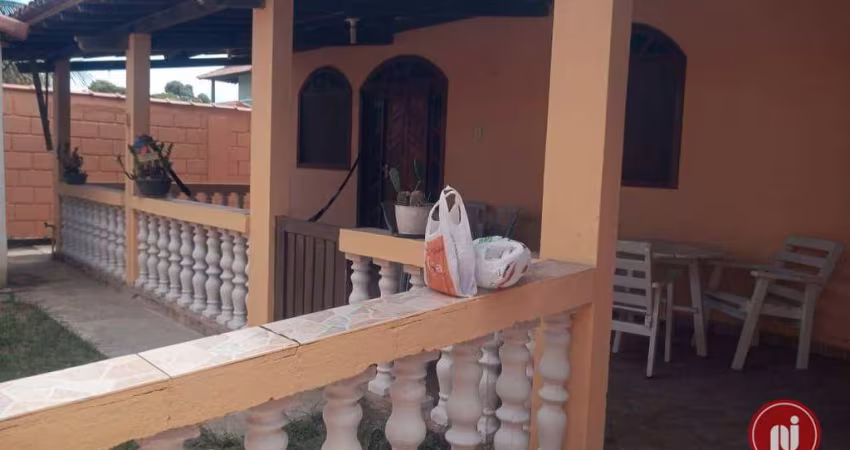 Casa mobiliada com 3 dormitórios à venda, 360 m² por R$ 550.000 - Balneário Ponta da Fruta - Vila Velha/ES