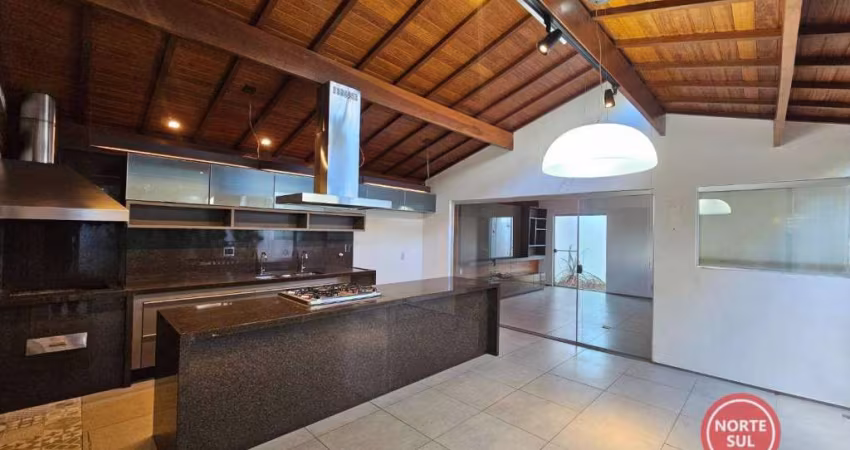 Casa com 3 dormitórios à venda, 234 m² por R$ 1.990.000,00 - Buritis - Belo Horizonte/MG