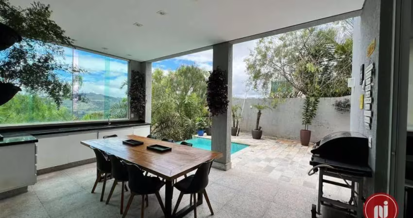 Casa com 4 dormitórios à venda, 350 m² por R$ 3.750.000,00 - Condomínio Quintas do Sol - Nova Lima/MG