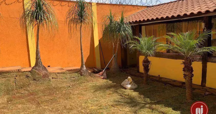 Casa com 4 dormitórios à venda, 360 m² por R$ 780.000 - Vale do Sol - Nova Lima/MG