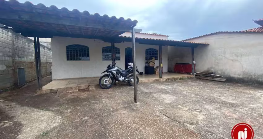 Casa com 3 dormitórios para alugar, 180 m² por r$ 2.520/mês - bom jardim - mário campos/mg