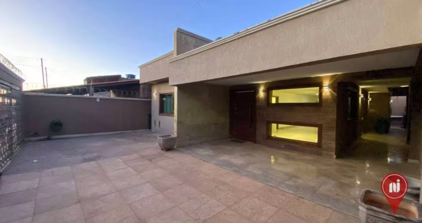Casa com 3 dormitórios à venda, 180 m² por R$ 750.000,00 - Conjunto Habitacional Joaquina Maria - Mário Campos/MG