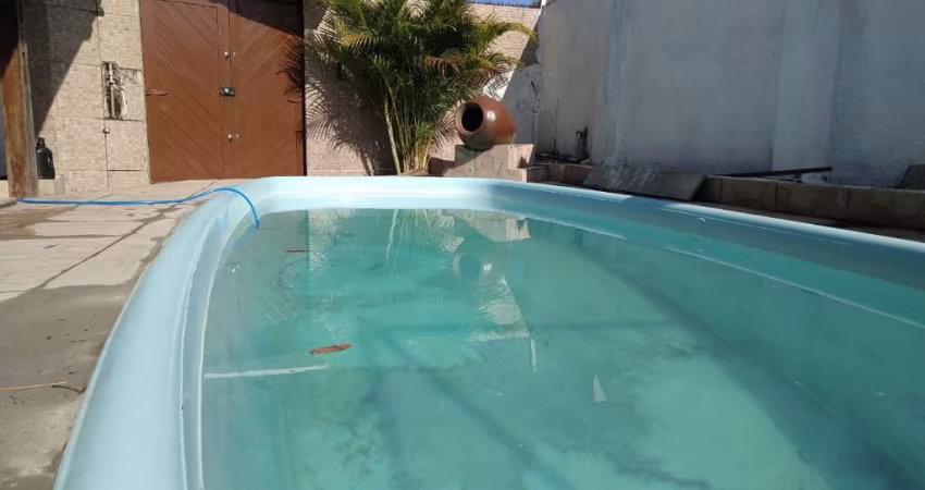 CASA DUPLEX COM PISCINA – ÓTIMA LOCALIZAÇÃO PRÓXIMO AO TJ/RN E CEASA
