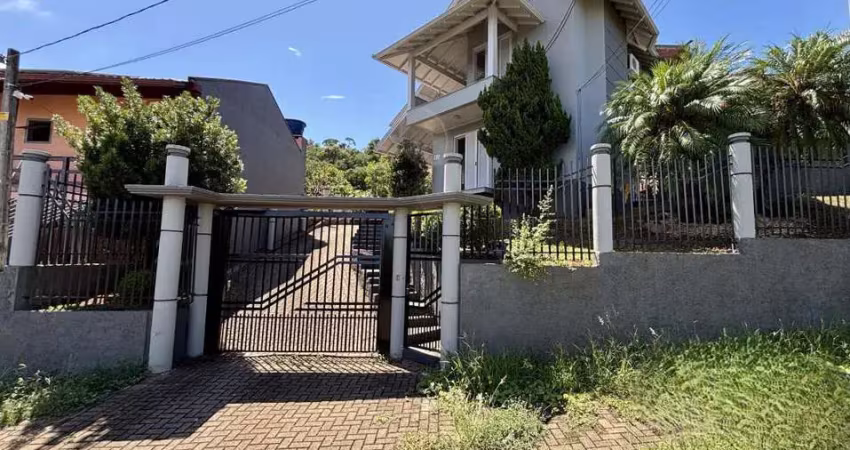 Casa/Sobrado - Bairro Floresta - Estância Velha