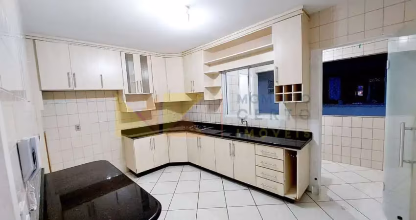 Apartamento com 3 quartos para alugar na Rua Barão de Batovi, 150, Velha Central, Blumenau