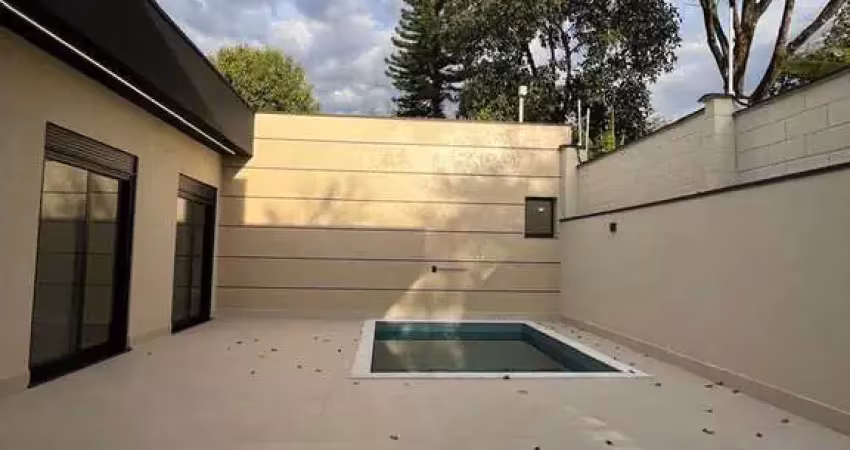 Casa em condomínio fechado com vista para a mata em indaiatuba sp
