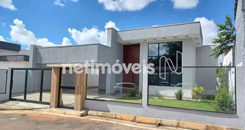 Condominio rebeca salomão,vicente pires, rua 10b, casa de alto padrão