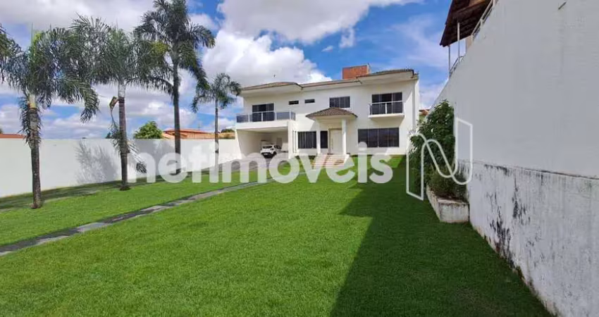 Vendo linda casa na rua 6 - vicente pires - condominio fechado!