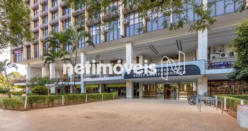 Especial sala escritório 45m2  com mobilia  banheiro com vaga no assis chateaubriant
