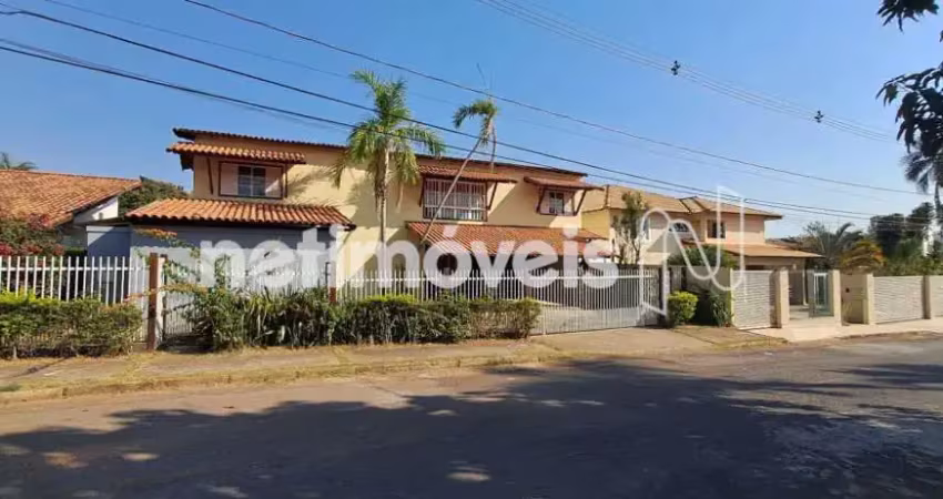 Casa com 6 suítes | lazer completo | desocupada &ndash; faça sua proposta!