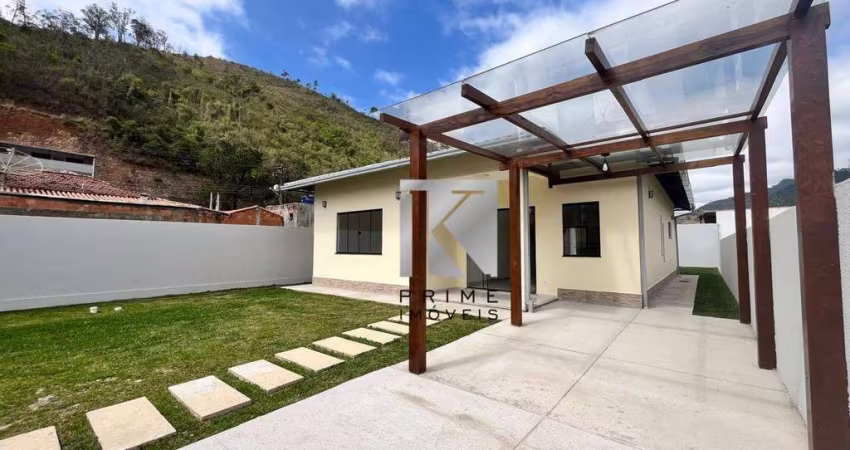 Casa com 3 dormitórios à venda, 114 m² por r$ 610.000,00 - venda nova - teresópolis/rj