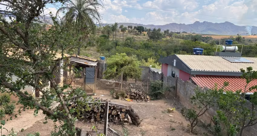 Casa de oportunidade no bairro lago azul/igarapé- mg, com lote 500m2