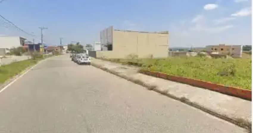 Terreno plano, comercial, de 12 x 30 m na avenida principal do santa esmeralda.