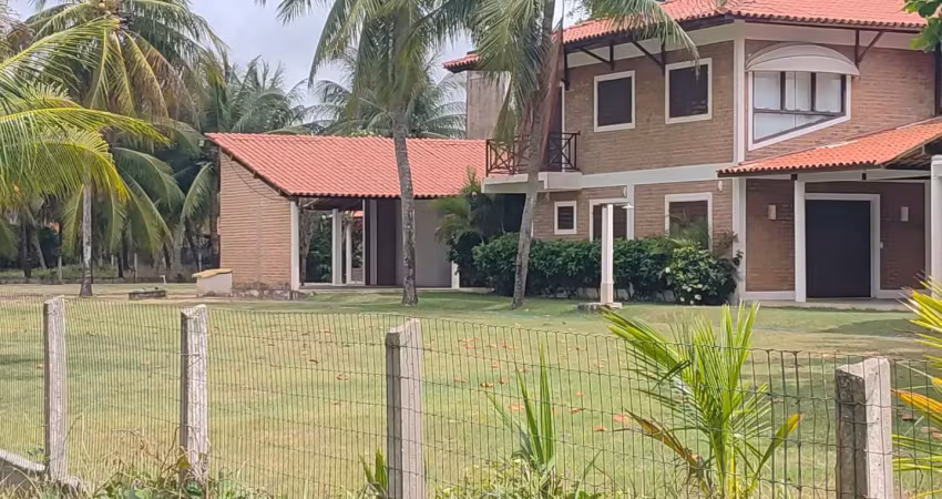 Vendo casa beira mar praia   japararinga para usufruir como laser ou investimento para locacao com alto  valor , e ou contrucao condominio