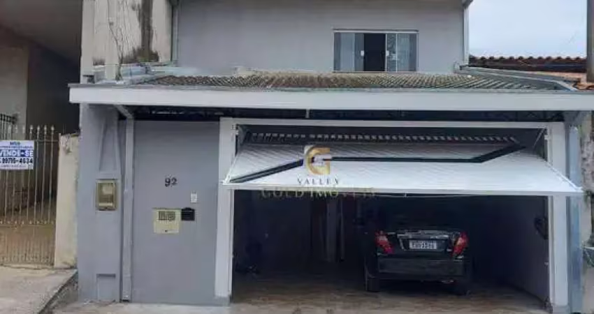Sobrado com 3 dormitórios à venda, 205 m² por r$ 742.000,00 - villa branca - jacareí/sp