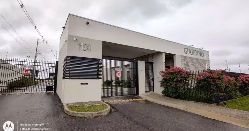 Casa de condomínio sobrado para venda possui 175 metros quadrados com 3 quartos