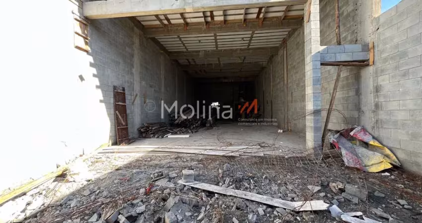 Ponto comercial para alugar na Avenida Henrique Peres, Vila Bernadotti, Mogi das Cruzes