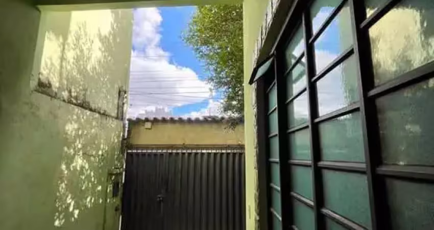 Casa com 3 quartos à venda na Rua Maria Antonina Alves, 134, São João Batista, Belo Horizonte
