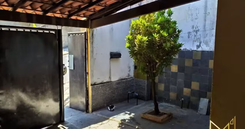 Casa com 2 quartos à venda na Rua Luanda, 185, Canaã, Belo Horizonte