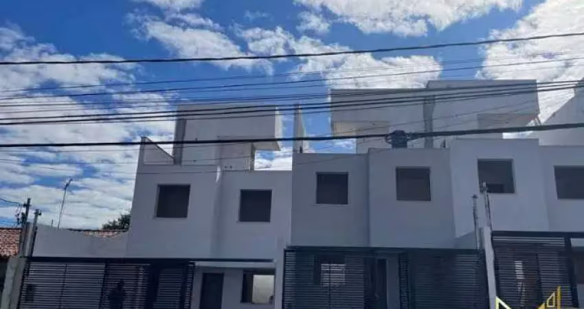 Casa com 3 quartos à venda na Rua Nilo Aparecida Pinto, Planalto, Belo Horizonte