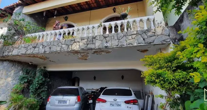 Casa com 4 quartos à venda na Rua Gumercindo Couto e Silva, Itapoã, Belo Horizonte