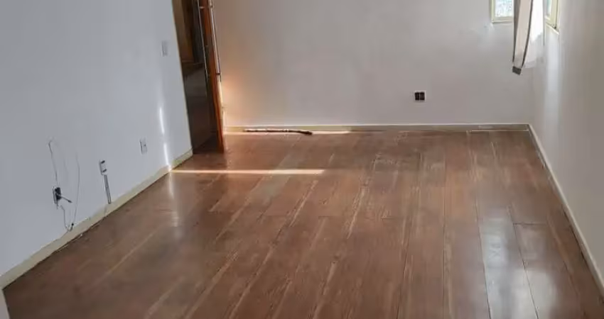 Apartamento com 3 quartos à venda na Avenida Mem de Sá, Santa Efigênia, Belo Horizonte