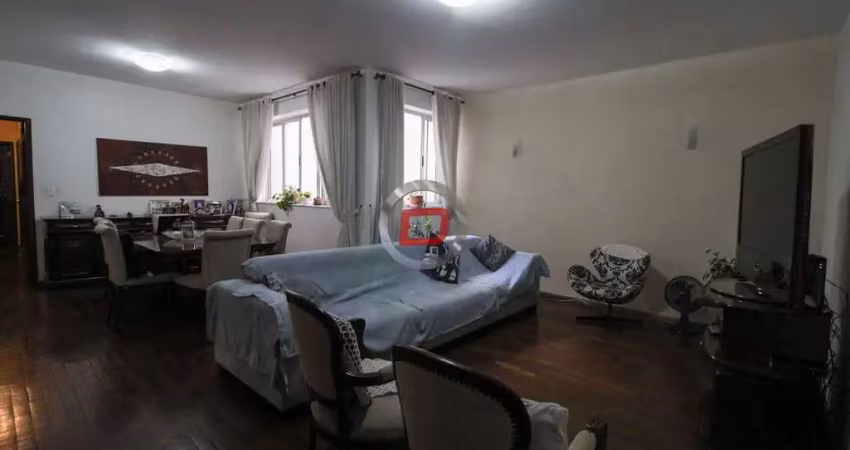 Casa em condomínio fechado com 4 quartos à venda na Rua Guilherme de Almeida, 180, Santo Antônio, Belo Horizonte