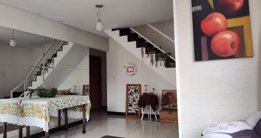 Casa em condomínio fechado com 4 quartos à venda na Rua Doutor Rubens Guimarães, 221, Castelo, Belo Horizonte