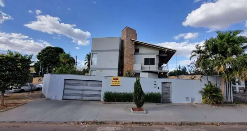 Sobrado 401m² com  4 suítes  - jardim guanabara/goiânia