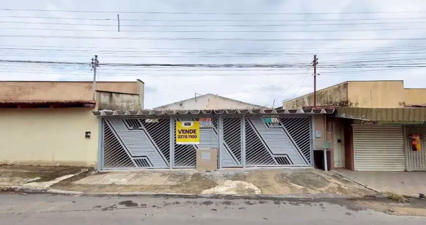 Casa com 3 quartos à venda, 210 m²  - setor garavelo - aparecida de goiânia/go