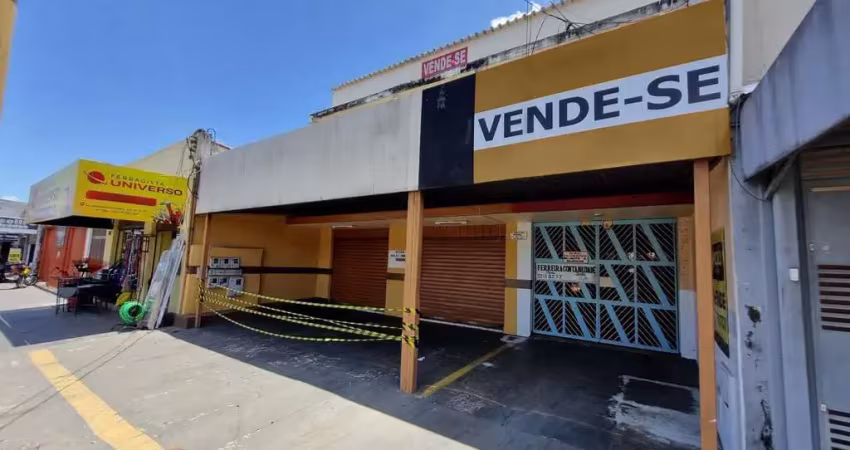 Sobrado comercial com uma loja em baixo 4 salas em cima e uma casa de 2 dormitórios à venda, 445 m² por r$ 1.040.000 - setor centro oeste - goiânia/go