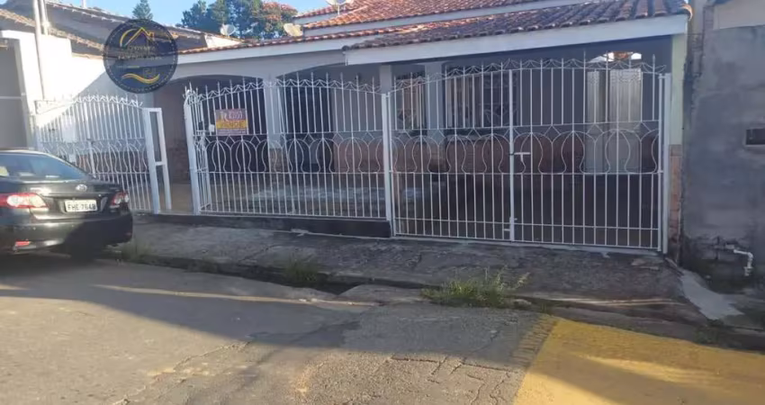 Casa para venda em pinhalzinho, centro, 3 dormitórios, 1 suíte, 3 banheiros, 3 vagas