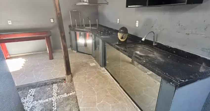 Excelente apartamento térreo com todo conforto e sua própria área gourmet