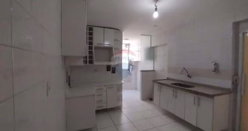 'apartamento com 118 metros e 03 quartos e varanda a venda rua tirol freguesia