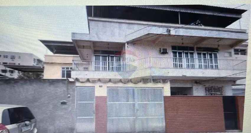 Vista alegre: apartamento 192m² 04 quartos sendo 03 suítes com preço reduzido