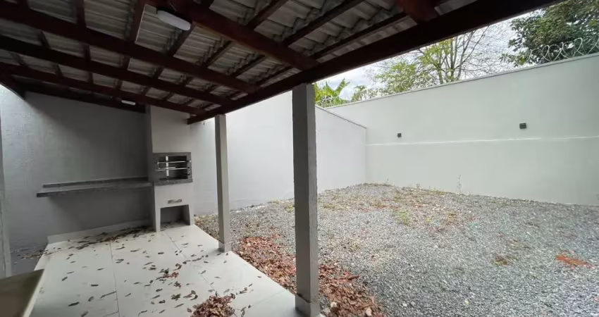 Casa com 3 quartos à venda na Vereador Vagner da Silva Ferreira, Parque Itatiaia, Aparecida de Goiânia
