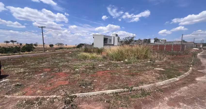 Terreno à venda na VN17, Residencial Brisas do Cerrado, Goiânia