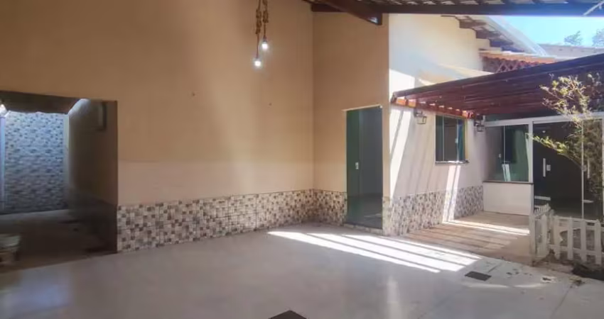 Casa com 3 quartos à venda na Brasil, Setor Central 2, Senador Canedo