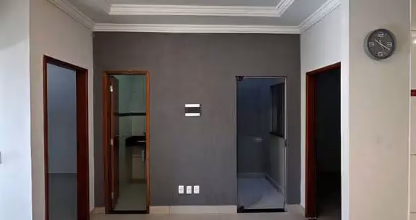 Casa com 2 quartos à venda na Paris, Setor Cristina, Trindade